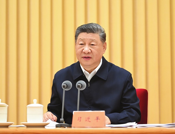 迈向均衡普惠、优质高效的健康中国&mdash;&mdash;习近平总书记重要讲话为做好新时代新征程卫生与健康工作指明方向